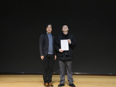 6E 黃天智於〈香港科學院：「名師高徒」導師計劃 2025〉榮獲計劃完成證書（科學科）