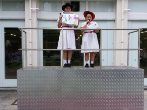 English Day：Morning Assembly 2017 (English Ambassador)
