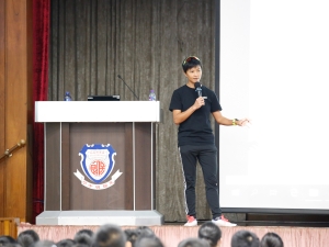 低年級周會：傑出運動員講座 2018 — 周子雁小姐（德育及公民教育組）