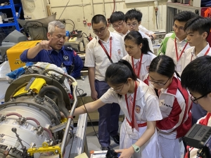  中小學創新工程教育計劃 2024：參觀政府飛行服務隊總部（S.T.E.A.M.）
