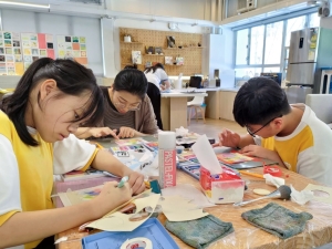 幸福時光 Time for Self-Care 2025：和諧粉彩(落日餘暉、漫遊星際)及滴膠體驗（輔導組）